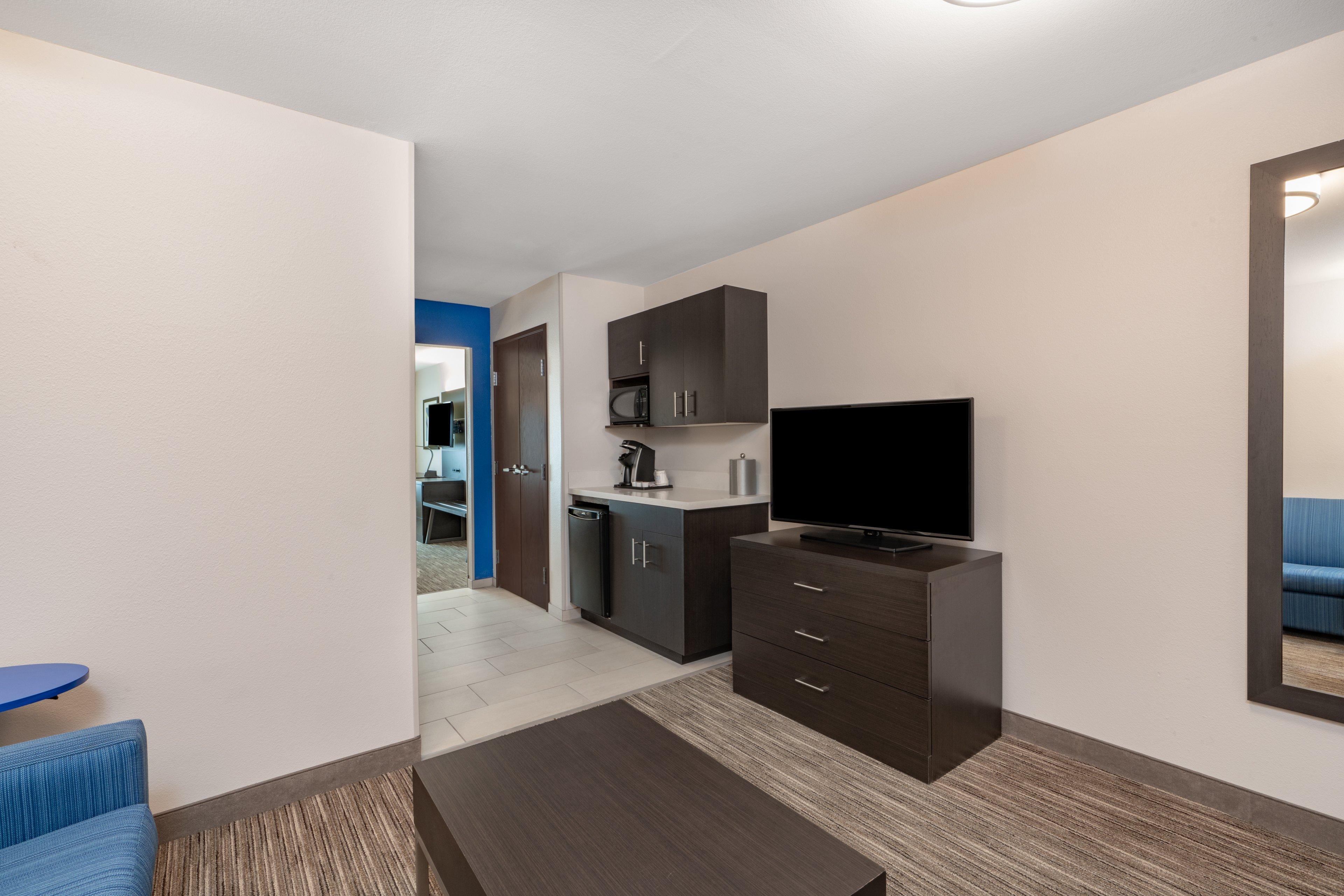 Holiday Inn Express & Suites Trinidad By Ihg Extérieur photo
