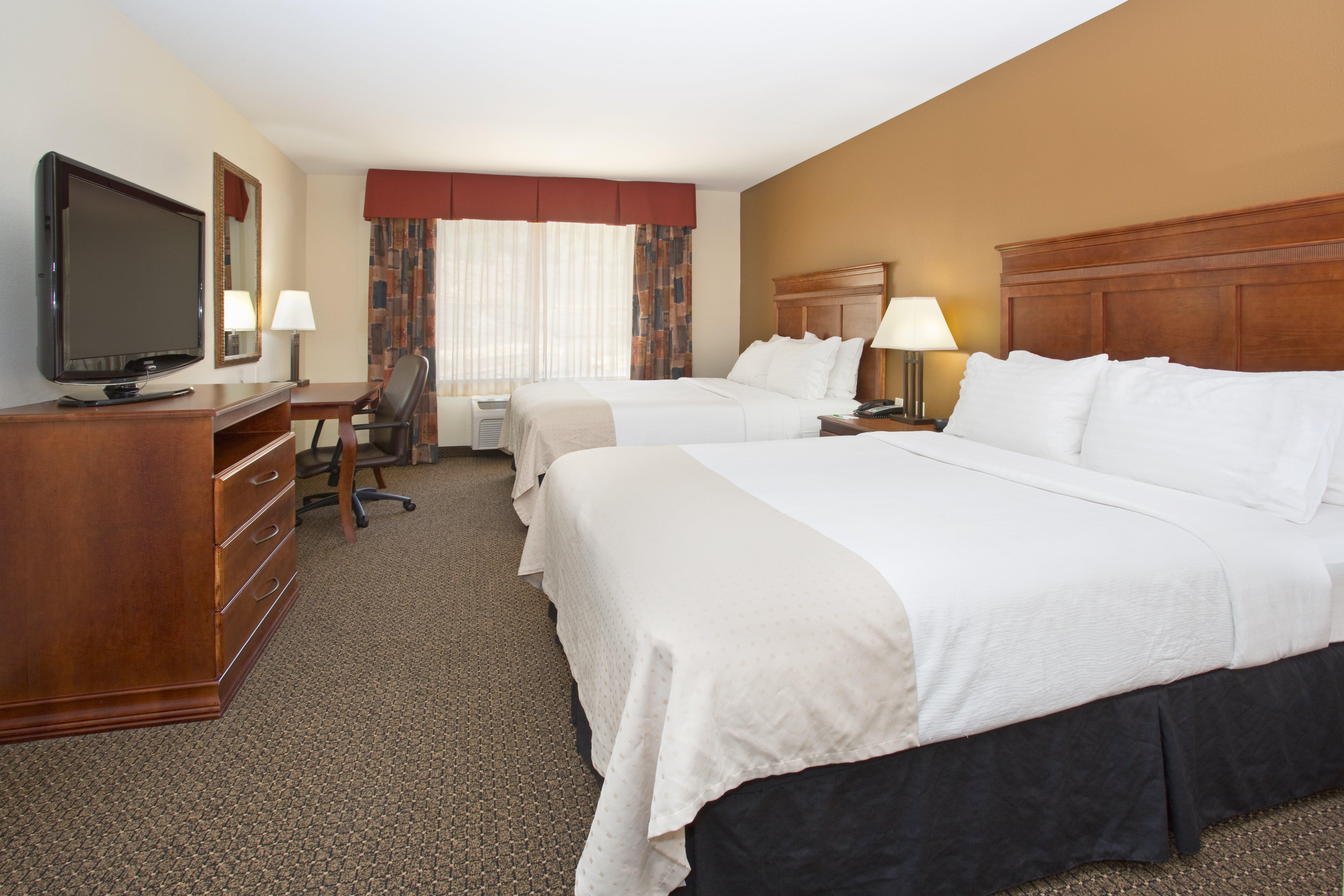 Holiday Inn Express & Suites Trinidad By Ihg Extérieur photo