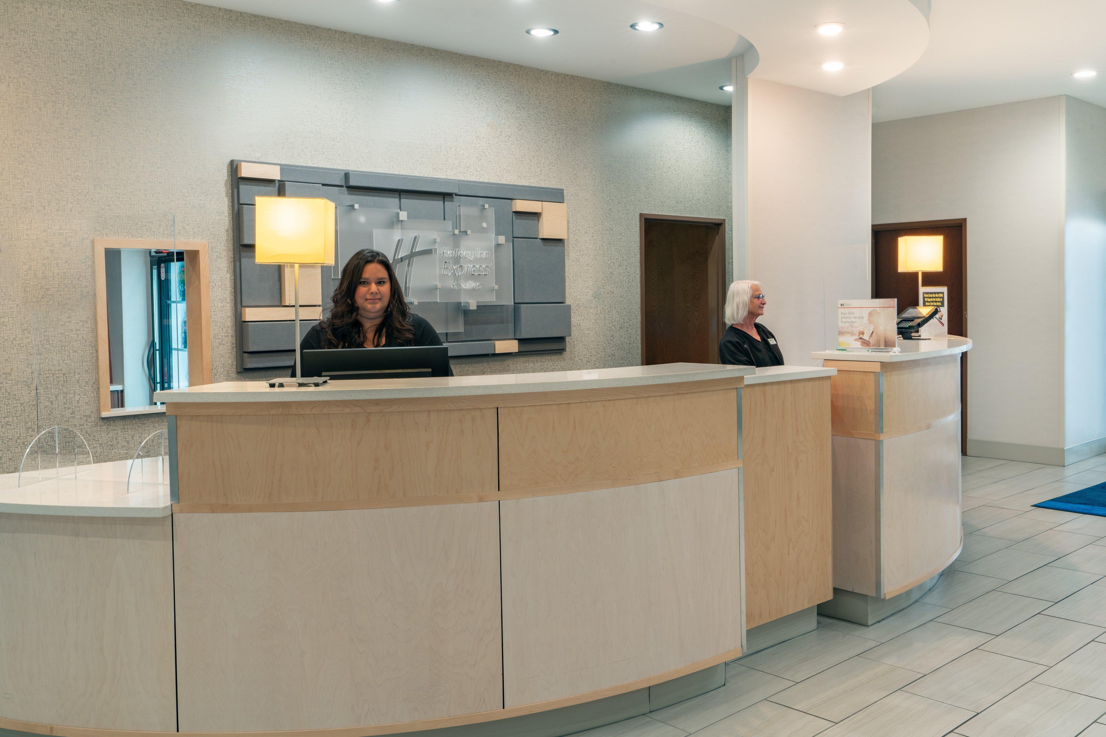 Holiday Inn Express & Suites Trinidad By Ihg Extérieur photo