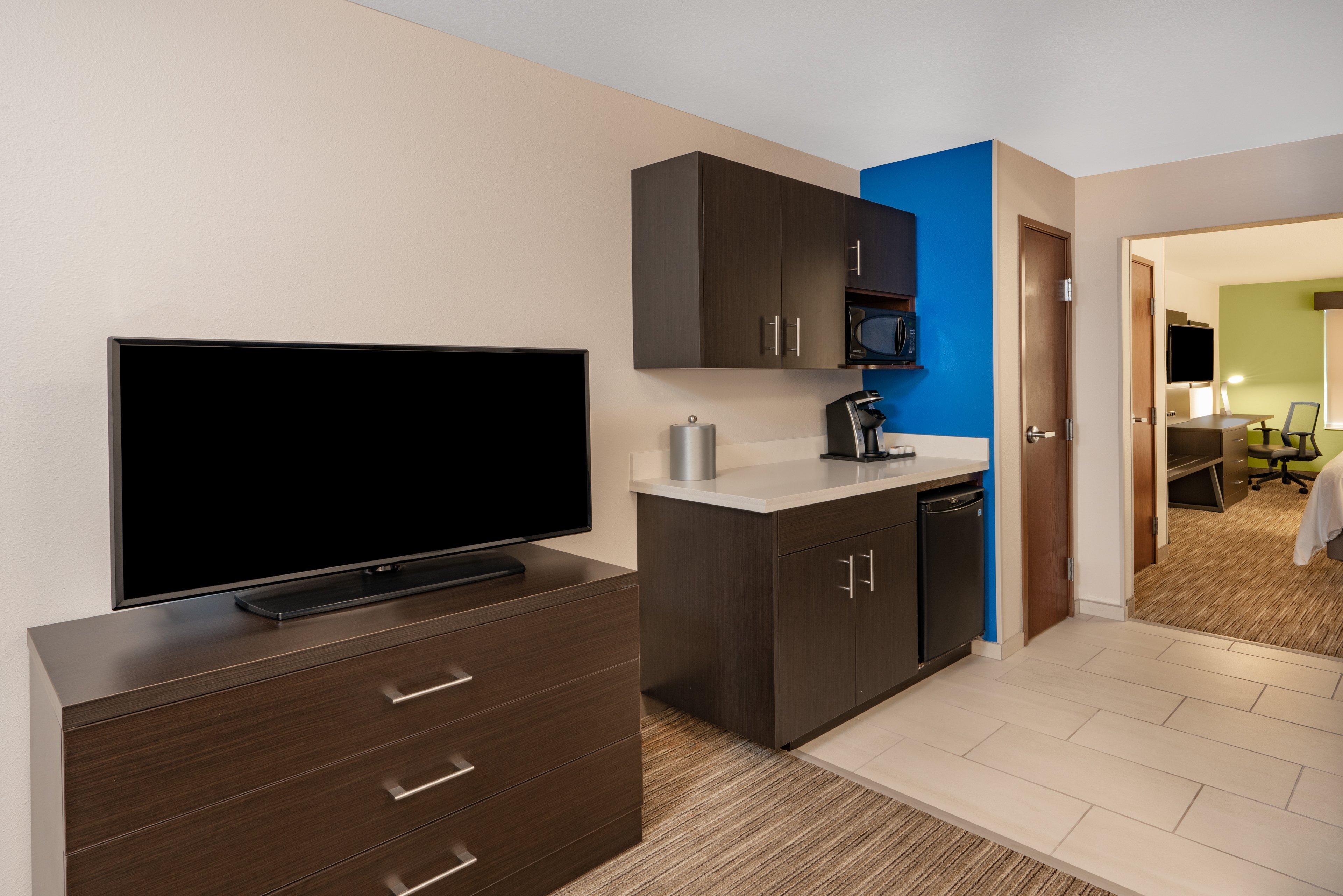 Holiday Inn Express & Suites Trinidad By Ihg Extérieur photo